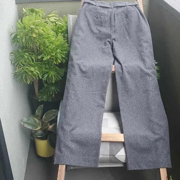 VINCE. High Wait Wool Pleat Front Trousers. - Picture 3 of 9